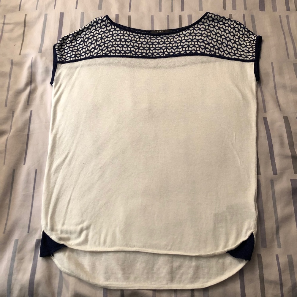 ✔ Esprit Blue and White Knit Cap Sleeve Blouse
